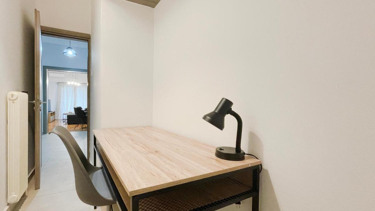 Kodrigktonos Central 77Sqm Apt In Viktoria Atenas Exterior foto
